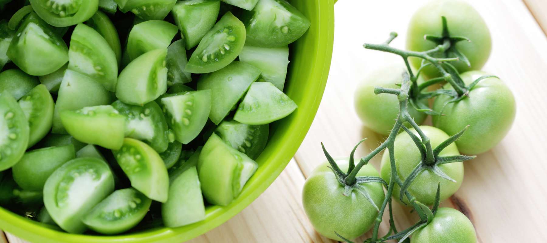 What to do with green tomatoes